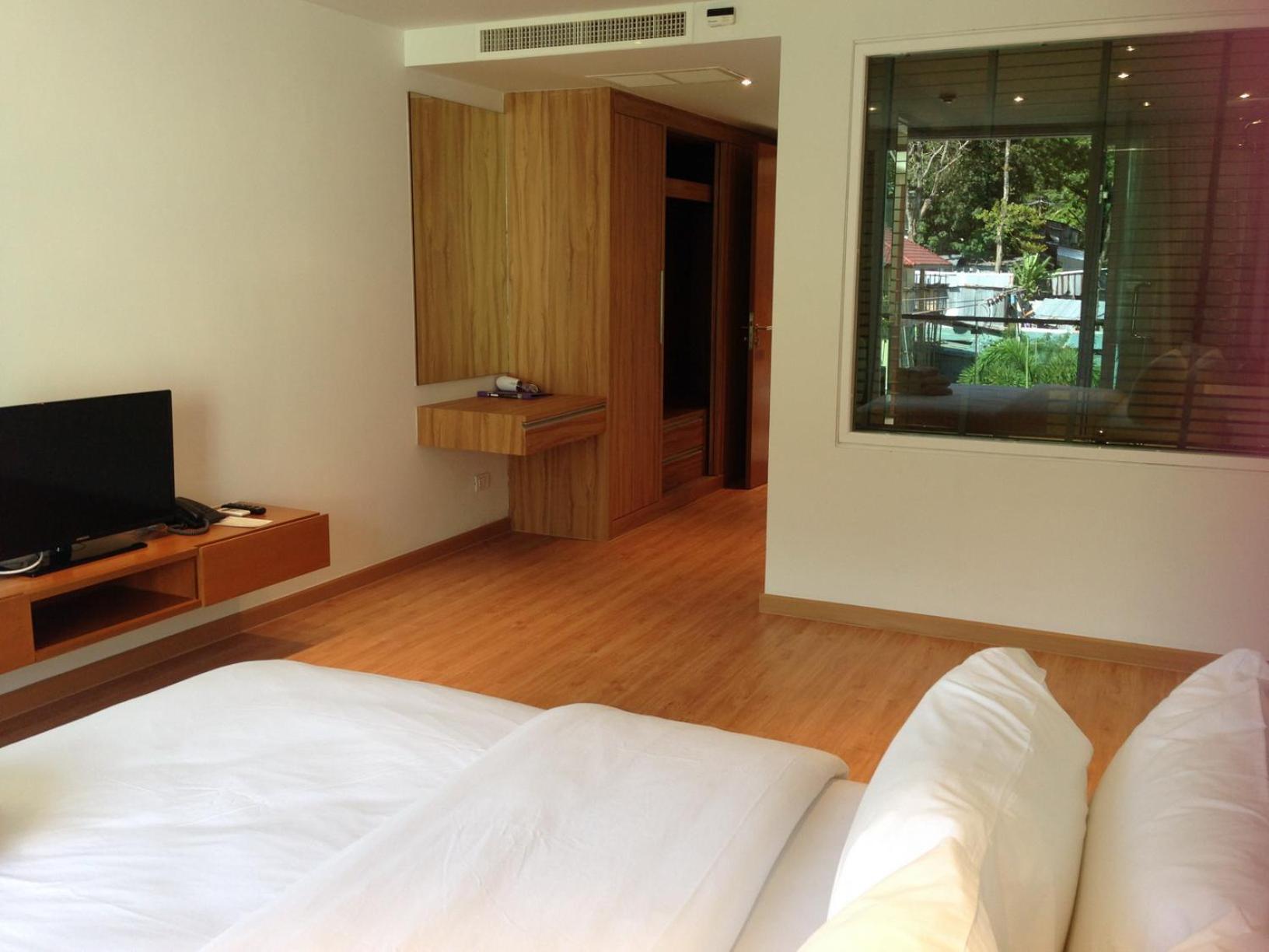 The Privilege Residence Patong Exteriör bild