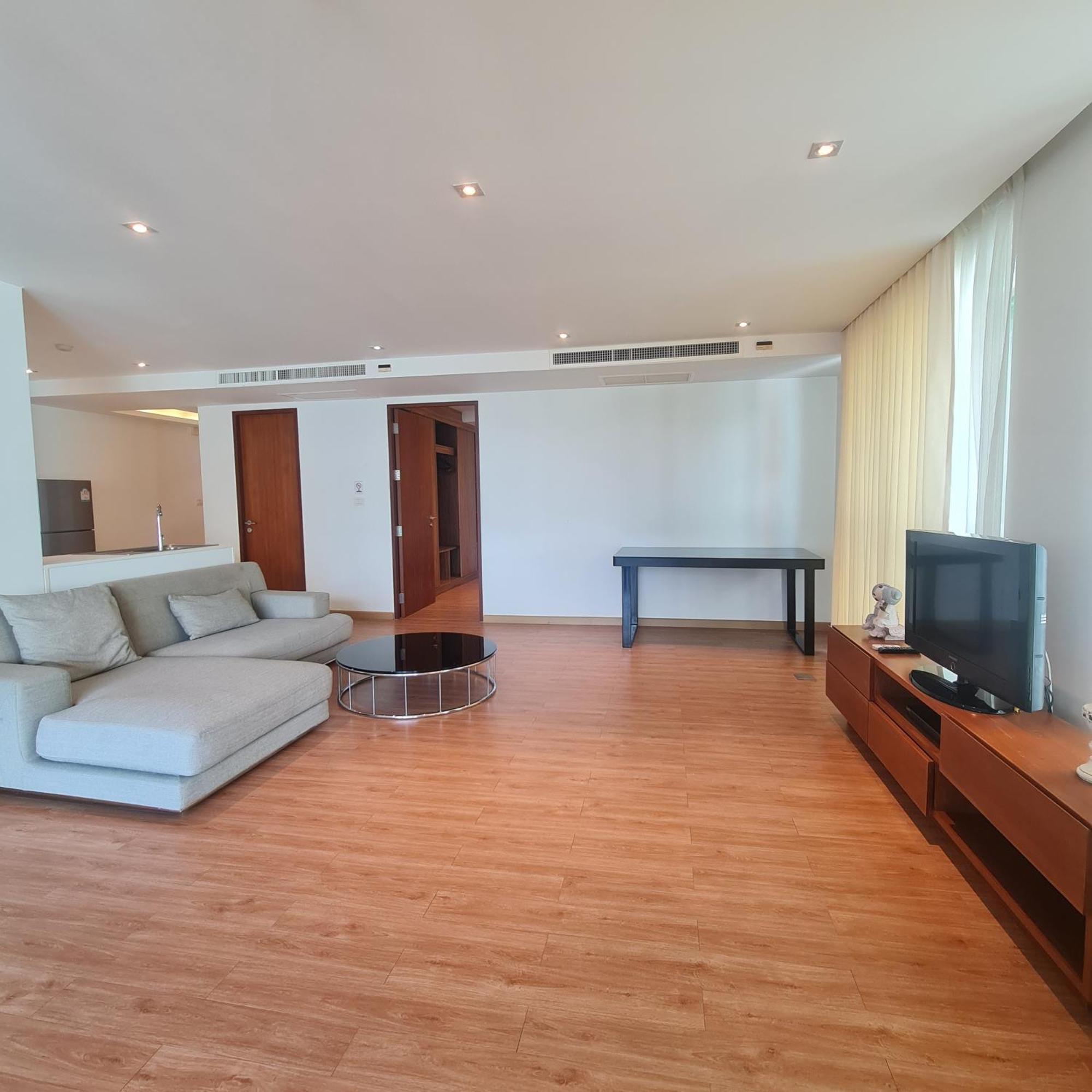 The Privilege Residence Patong Exteriör bild