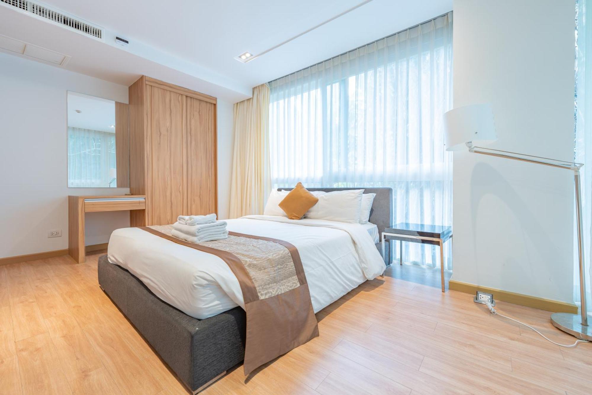 The Privilege Residence Patong Exteriör bild